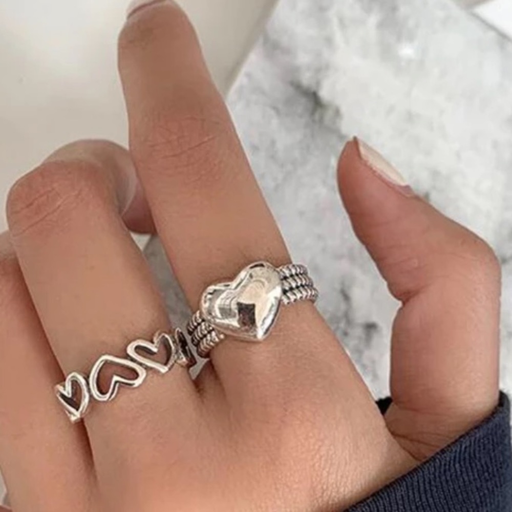 🤍Insta Love Heart ring Adjustable ring  sterling silver ring - Picture 4 of 7